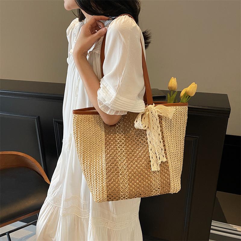 New fashion woven large-capacity shoulder bag women's casual versatile tote bag simple beach bag trendy