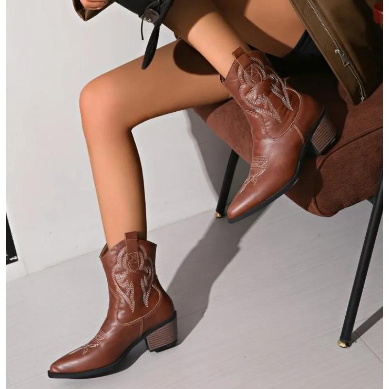 New Western Boo Cowgirl High Knee Boots New Trend Wedge Heels Embroidered Winter Shoes for Women Brown Cowgirl Cowboy Boots