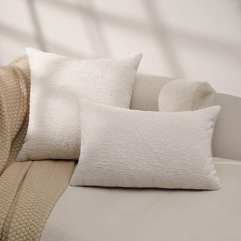

French Style Chenille Jacquard Pillow Covers 3D Embossed Decorative Cushion Cases for Sofa Bed Cream Luxury Throw Pillow Covers 30x50cm
