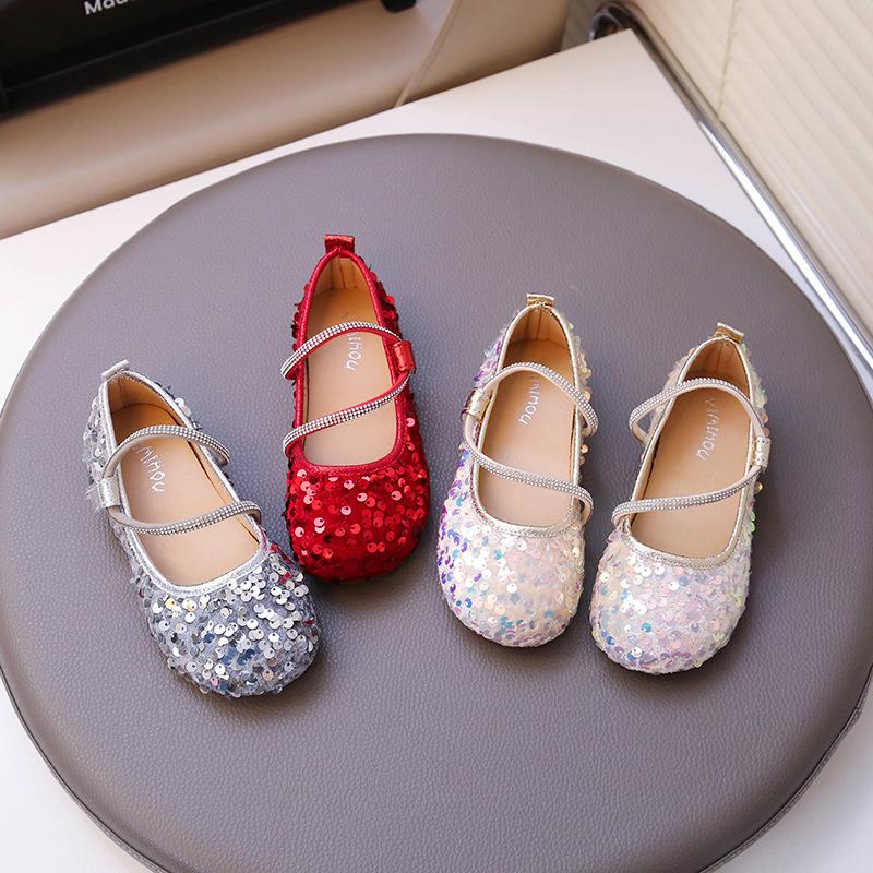 Girls Dance Performance Shoes Shiny Sequins Round Toes Children Flat Shoes Chic Soft Sole 2025 New Kids Leather Shoes Non-slip
