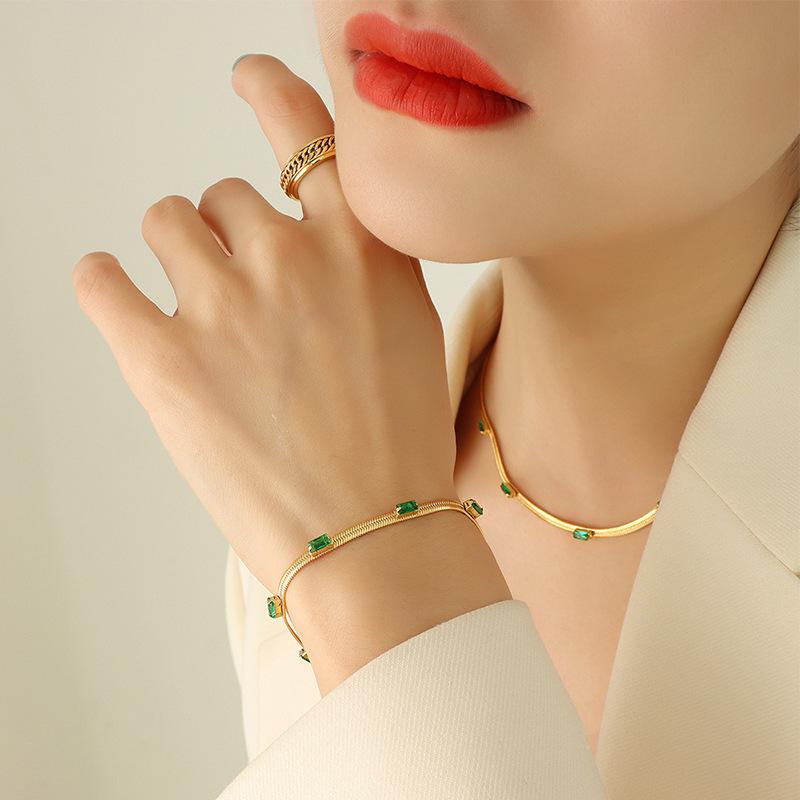 Trendy Snake Chain Zircon Titanium Necklace & Bracelet Set