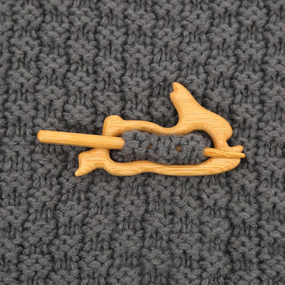 Umbrella Dancing Piggy Wooden Brooch Bunny Kitty Scarf Buckle Cute Animal Sweater Pin  Sweater