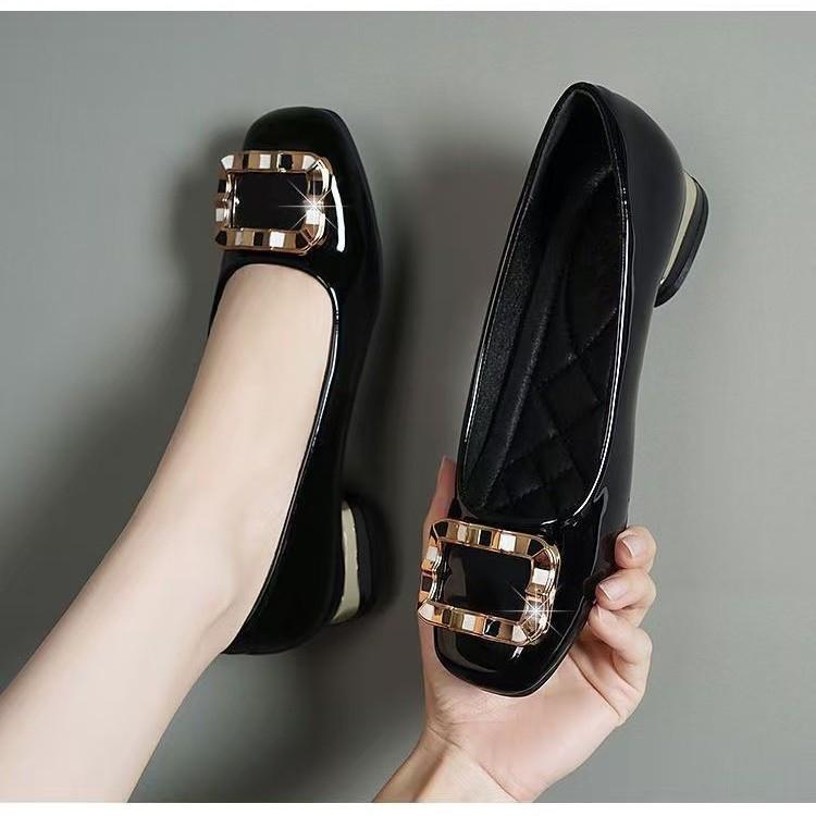Soft Leather Single Shoes Women's 2025 New Soft-soled Low-heeled Four-season Small Leather Shoes One-pedal Breathable Work Shallow-mouth Women's Shoes