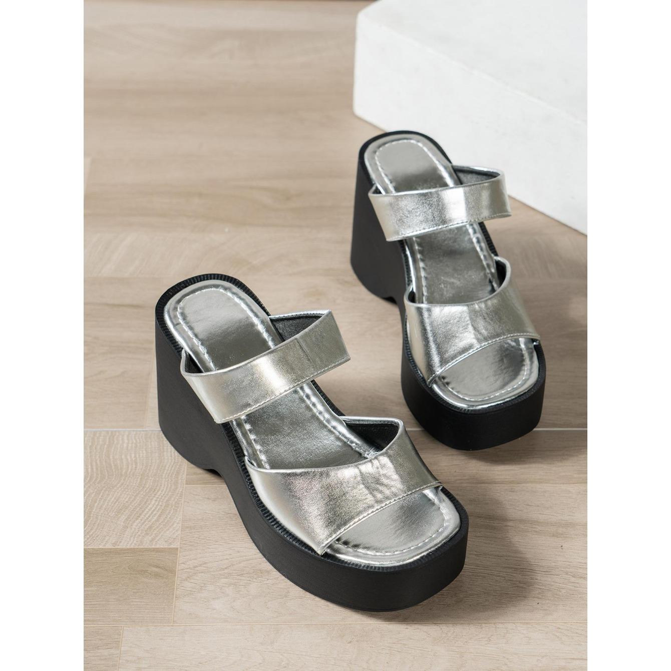 

Женские тапочки на платформе, новая летняя модная обувь на танкетке с открытым носком для женщин, повседневные пляжные тапочки на толстой подошве, женские Zapatos 42 серебряный