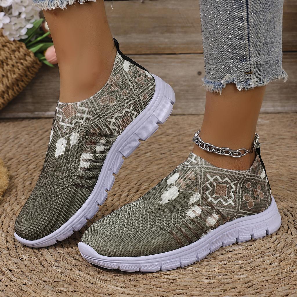 Fashion 2025 XWomen Flats Shoes Spring Casual Fashion New Slip on Sneakers Non-slip Autumn Round-toe Sneakers Women Zapatos De Mujer