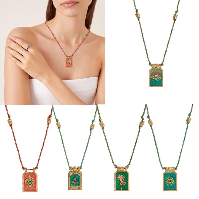 Gold Plated Retro Tarot Card Necklace Elegant Retro Tarot Card Necklace With Delicate Designs for Daily Wear Parties