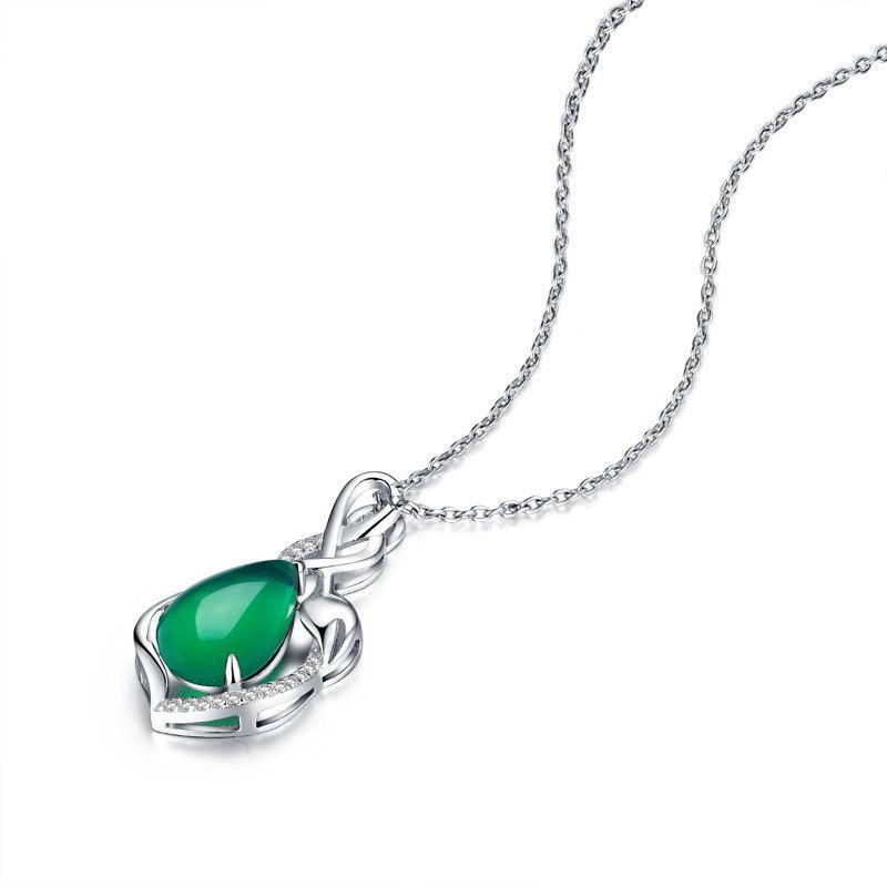 Zhenrong Silver Necklace with Green Chalcedony Pendant - Korean Style Jewelry, Fashionable and Simple Design