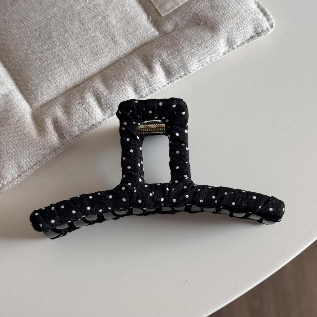 French Black & White Polka Dot Bow Hair Claw – Versatile Fashion Shark Clip