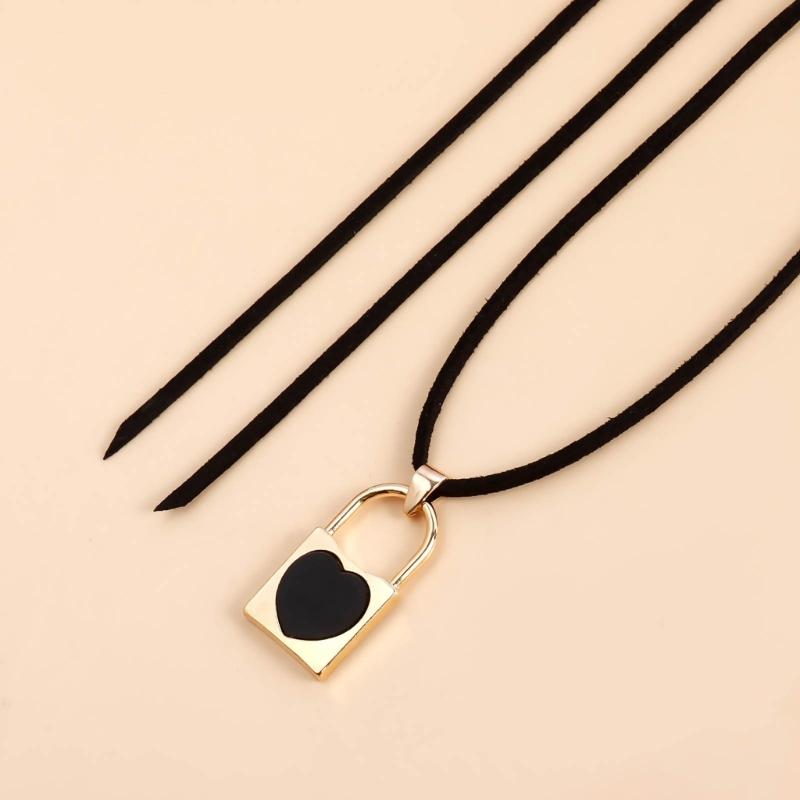 Fashionable Alloy Necklace Pentastar Shape Clavicle Chain Versatile Love Lock/Butterfly Pendant Choker Jewelry for Women