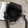 Sports Water Kettle Bag Unisex Lightweight Travel Crossbody Bag Outdoor Water-Repellent Cycling Mobile Phone Bag