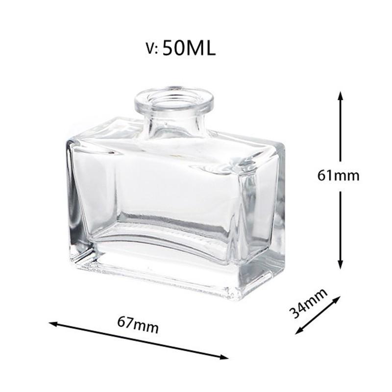 Thick Bottom Transparent Glass Aroma Diffuser Bottle with Rattan Sticks for Indoor Use