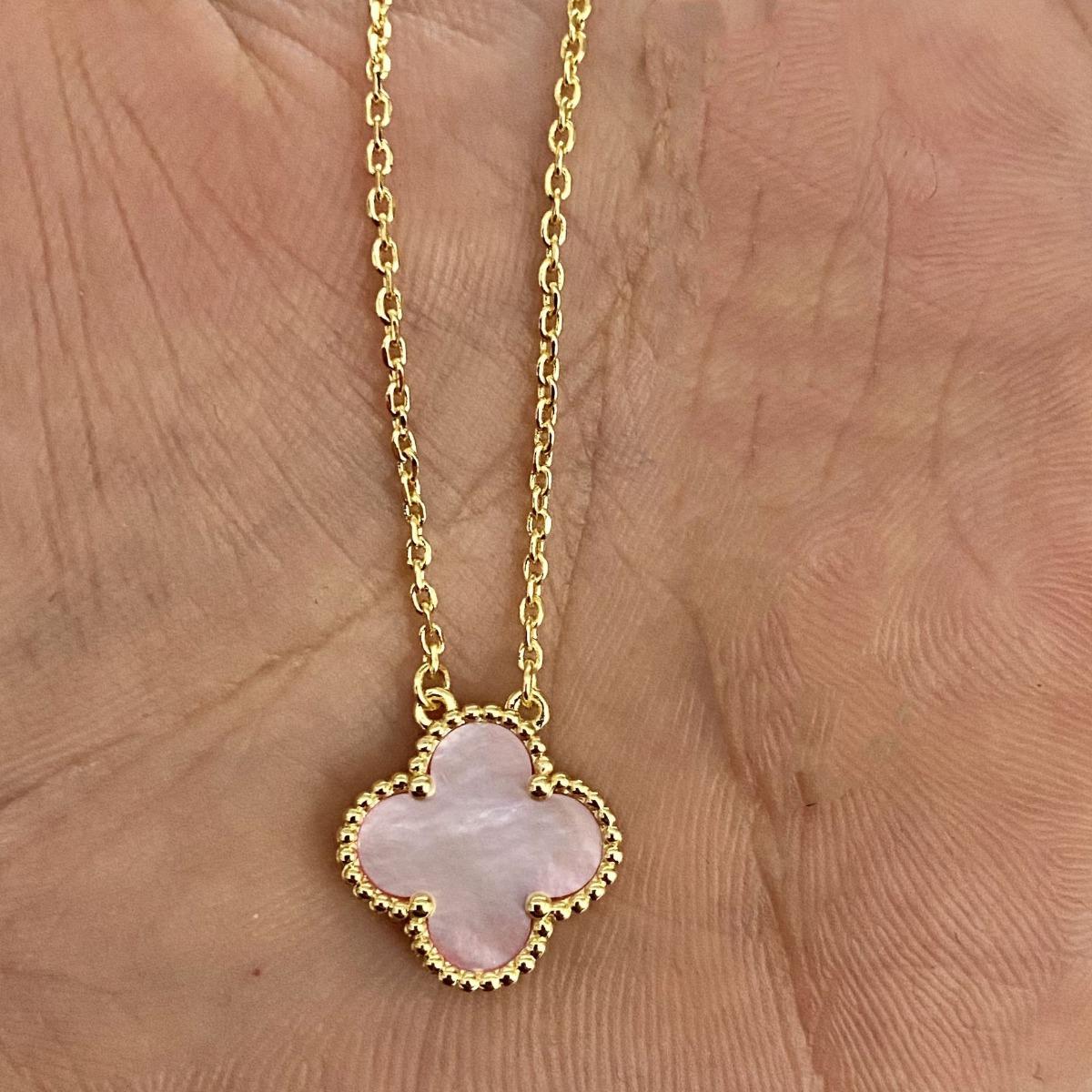 

Модное ожерелье с четырехлистным клевером, женская счастливая трава, двухсторонний перламутровый кулон, не теряет цвет, старшая цепочка с чувством ключицы