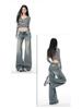 Low-rise, slimming, loose, wide-leg, slightly flared bell-bottom jeans for girls and women, perfect for spring.