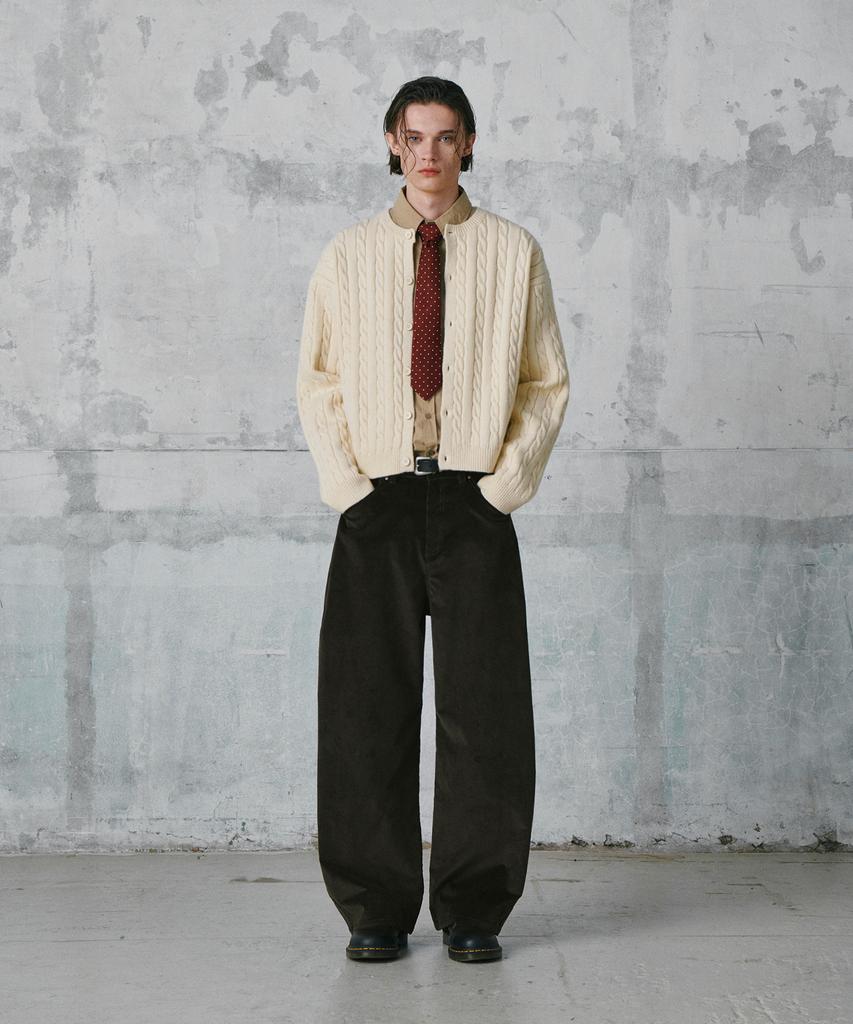 GLW Velvet Corduroy Curved Pants Khaki