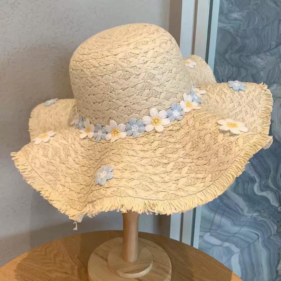 Lace Bow Straw Hat Women's Summer French Large Brim Sunscreen Hat Seaside Beach Vacation Sun Hat