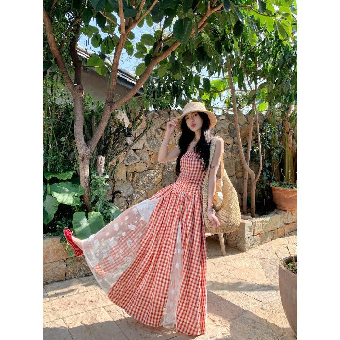 French Sweet Vacation Plaid Lace Splicing Tube Top Dress, Summer New Temperament Waist and Thin Medium and Long Dress