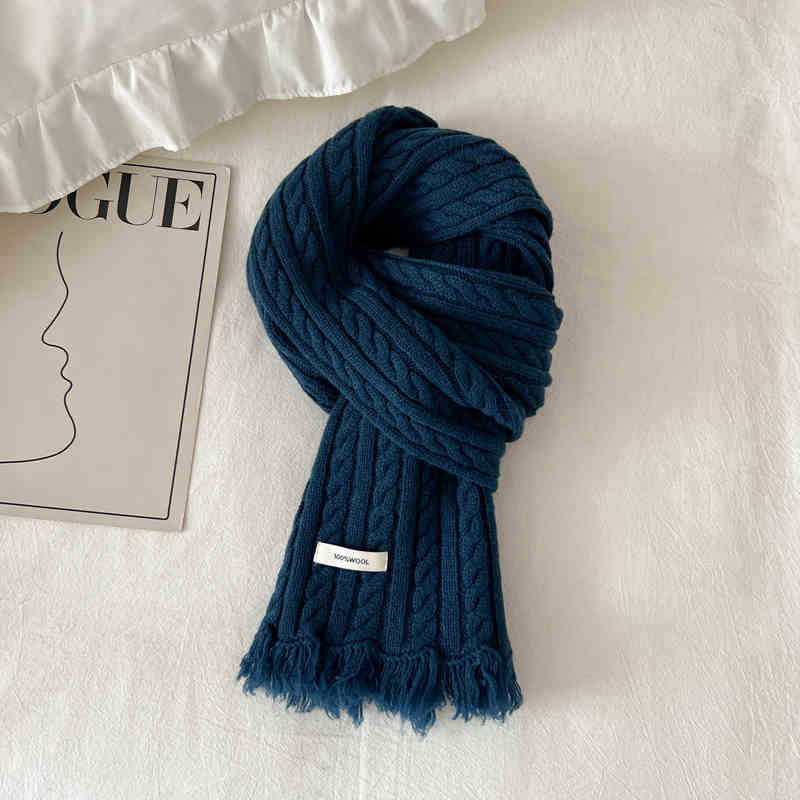 Delicate Twist Solid Color Wool Scarf Female Soft Couple Scarf