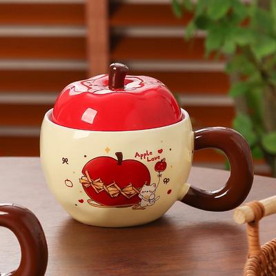 Cartoon Apfelbecher mit Deckel Löffel Kreative Persönlichkeit Kaffeetasse Keramik Paar Wasserbecher Souvenir Heiligabend