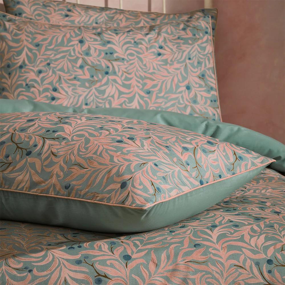 EW By Edinburgh Weavers Malory Traditional Contrast Piping Floral Dynetrekksett