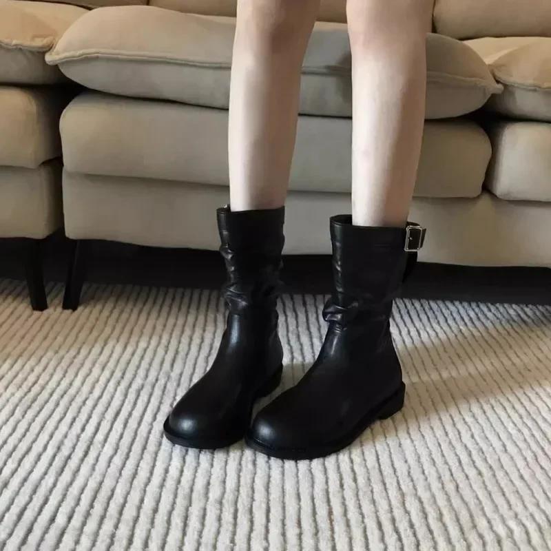 

Женская обувь Высокое качество Слипоны Женские ботинки Модные с ремешком и пряжкой Современные ботинки Женские Новые Круглый носок Ботинки до середины икры 40 чёрный