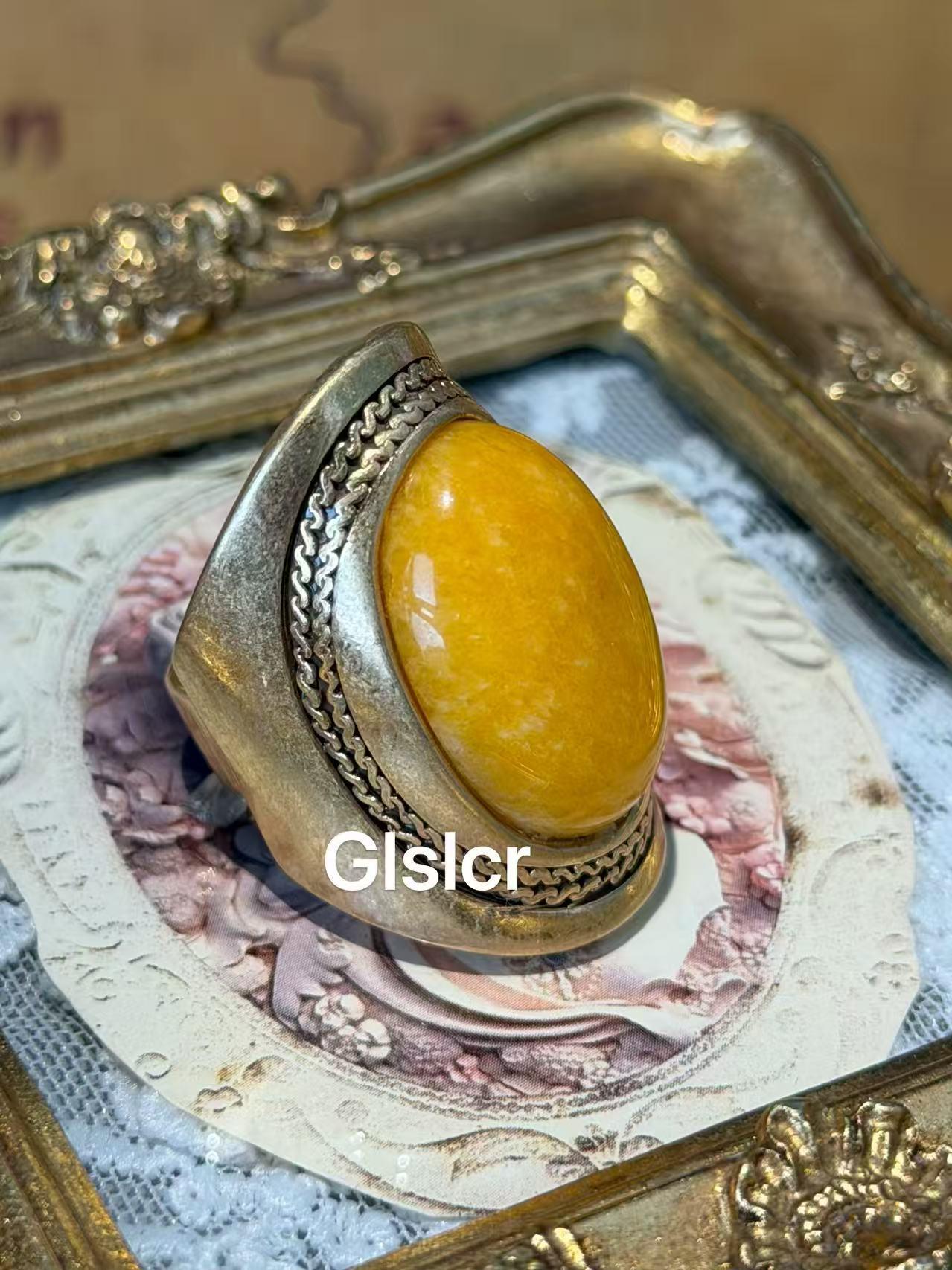 Yong Nuo Retro Adjustable Gold Electroplated Ring
