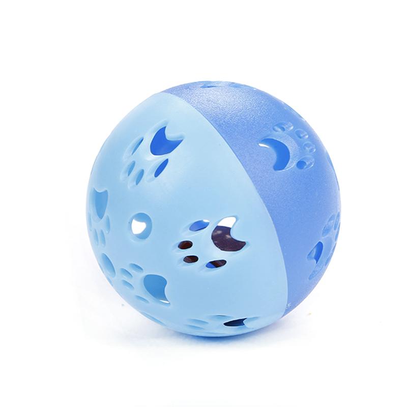 Interactive Plastic Cat Toy Collision Colors Cat Ball with Hollowed-out Paws and Bell Pet Chew Toy
