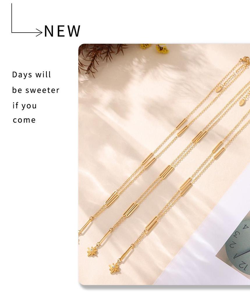 INS New Eight-Pointed Star Pendant Rhinestone Women's Necklace, Luxury Design, Titanium Steel Clavicle Chain.