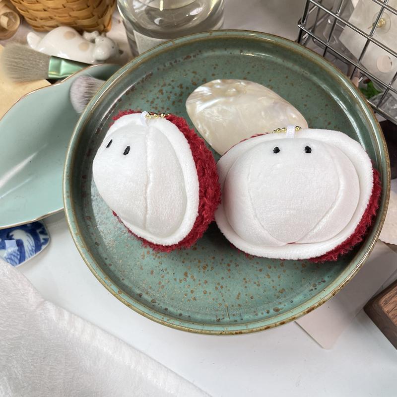 Lychee Plush Toy Keychain Cartoon Mini Lychee Soft Stuffed Doll Pendant Car Key Ring Backpack Bag Decor Kid Gift