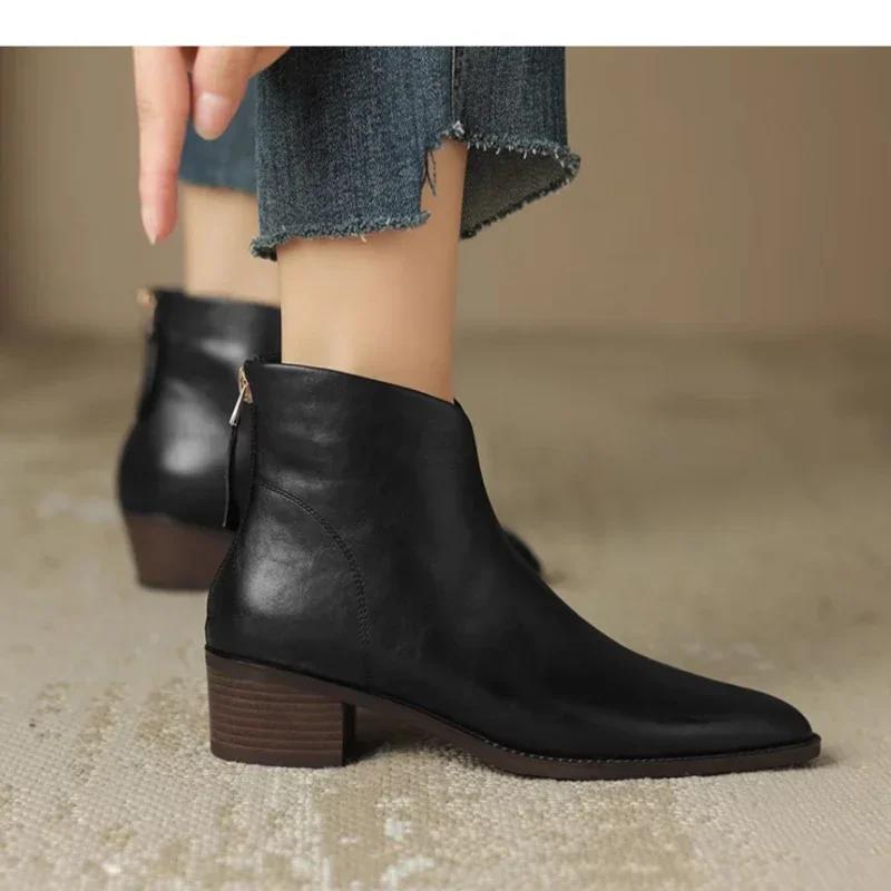 Fashion 2025 New Autumn Genuine Leather Ankle Boots Pointed Toe Women Boots Retro Short Boots Women Shoes Winter Retro Chelsea
