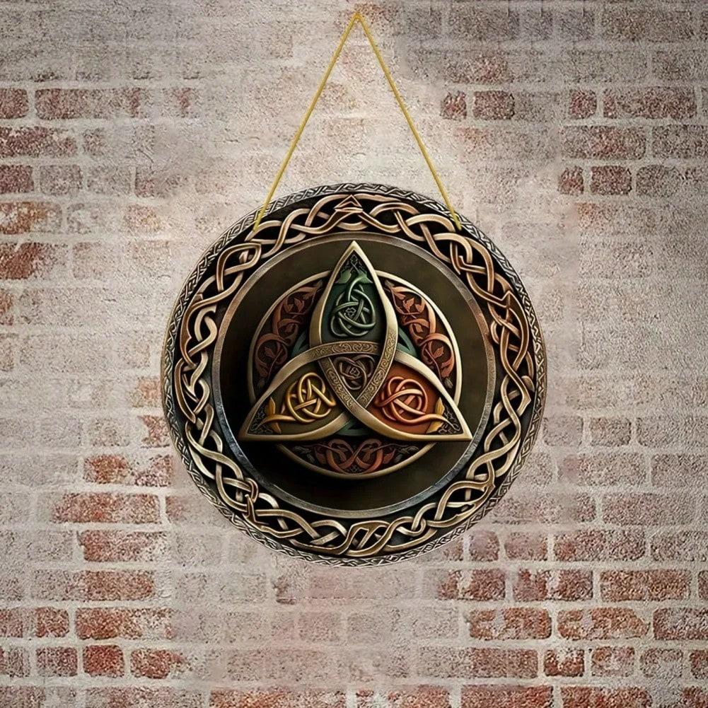 

Celtic Triskelion Aluminum Wall Art 8x8 Inch Gift for Home Garden Patio 20x20 різнокольоровий