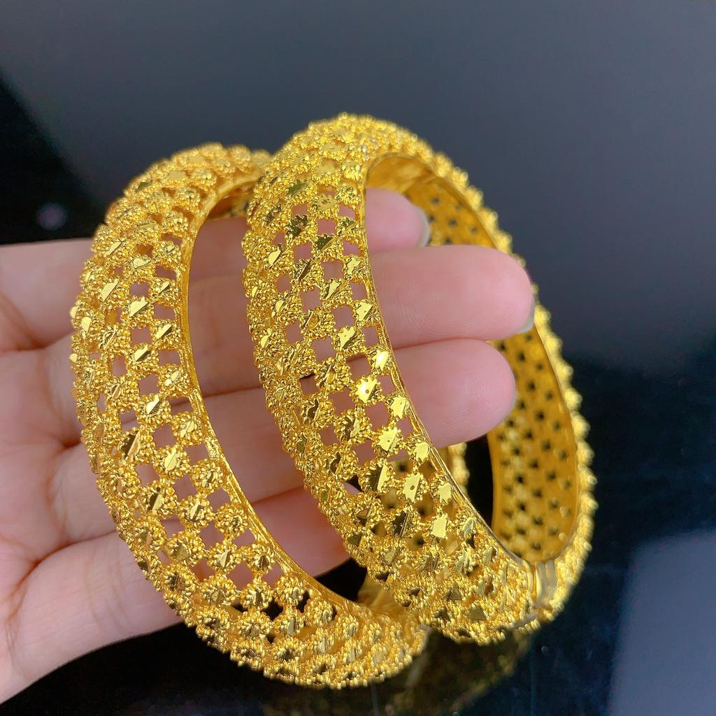 2026 Luxury Ladies Open Bracelet Dubai Bride Indian Light Luxury Women's Wedding Bracelet