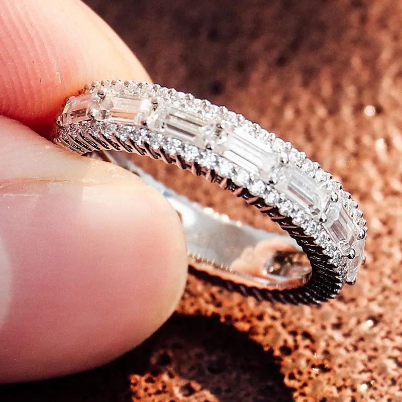 Huitan Women Promise Rings Full with Geometric Cubic Zirconia Luxury Zinc Alloy Color Wedding Band Accessories Trendy Female Zircon