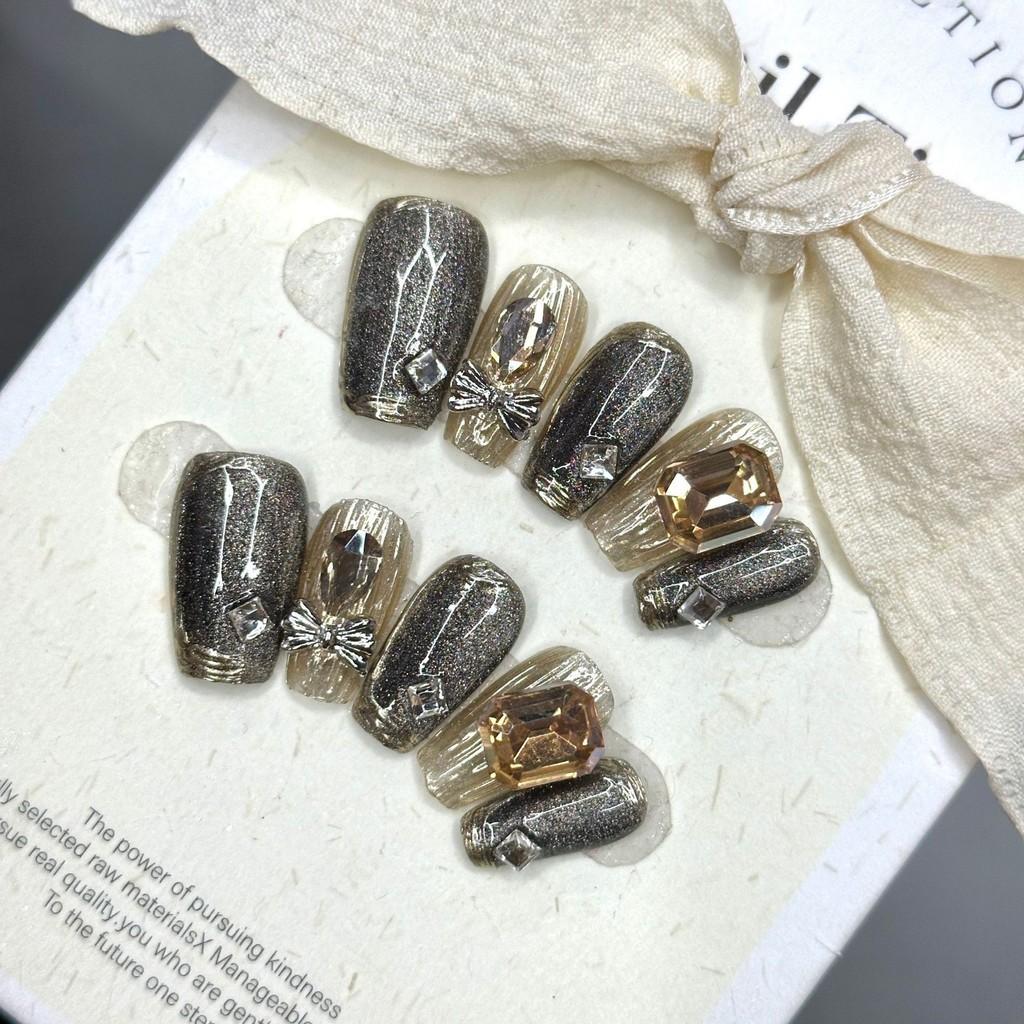 Wearing Nail Handmade Black Cat Eye Metal Explosive Flashing Nail Wearable