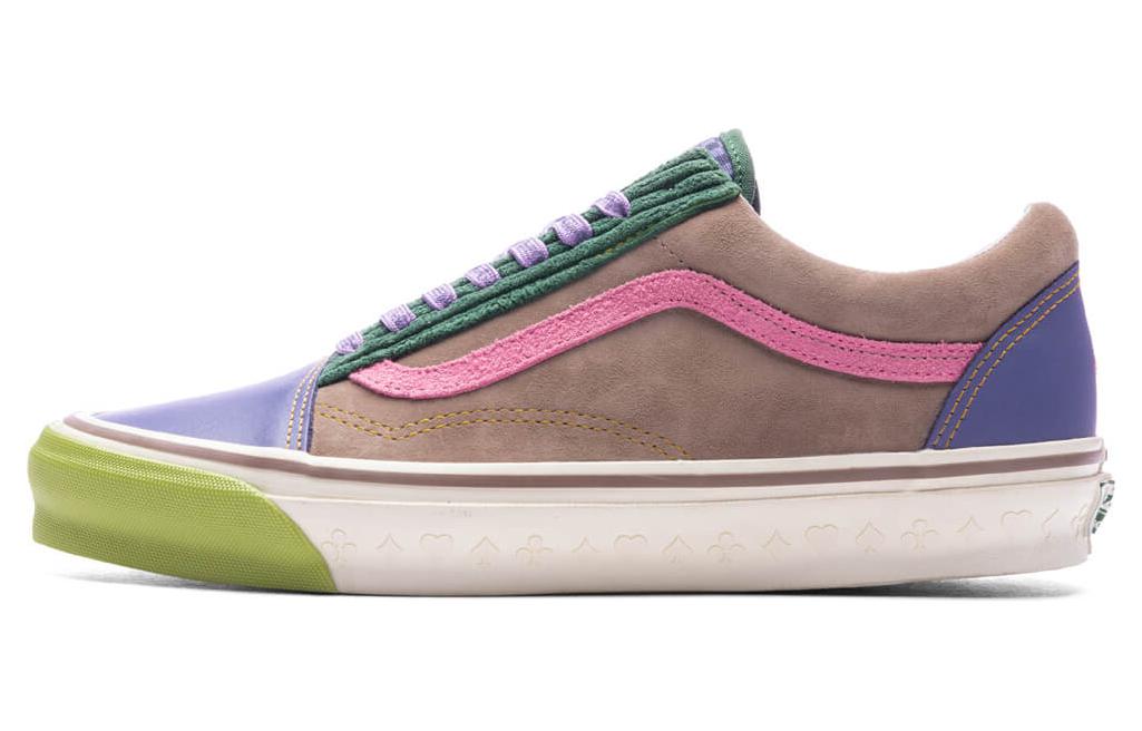 

Old Skool Feature x Old Skool Og Vans Lx Double Down Sinner s Club VN0A4P3XBMB 40