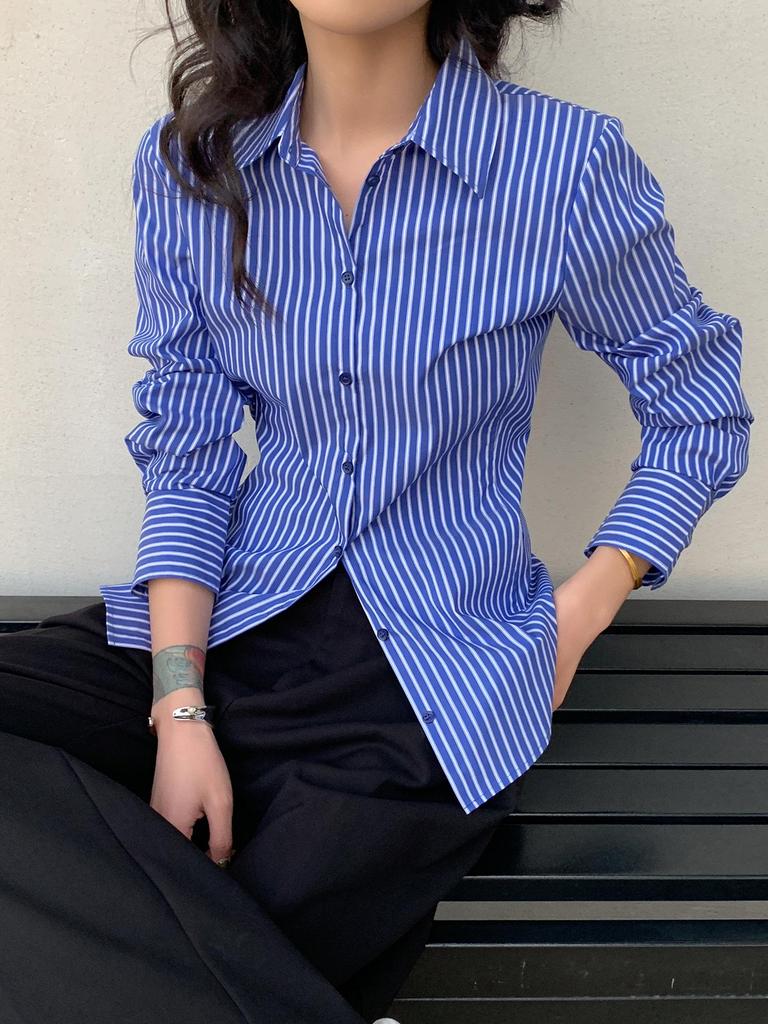 Women's Blue Striped Long Sleeve Waist-Cinching Layering Shirt - 2026 Spring Collection