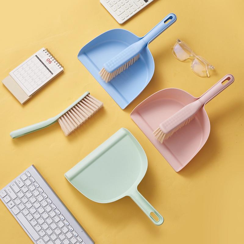 

Mini Desktop Cleaning Broom and Dustpan Set One Set