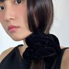 Geegee twinkle velvet Scrunchie - schwarz