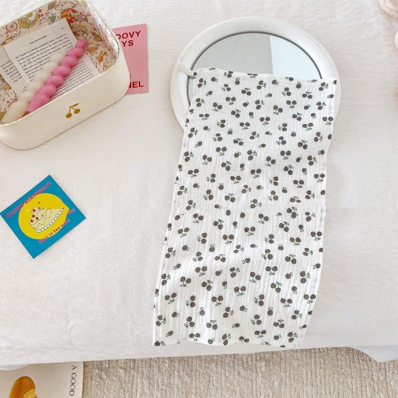 Multifunctional Cotton Burp Towel Stylish Newborn Washcloth Wipe for Babies Perfect for Burping Face Cleansing & Feeding