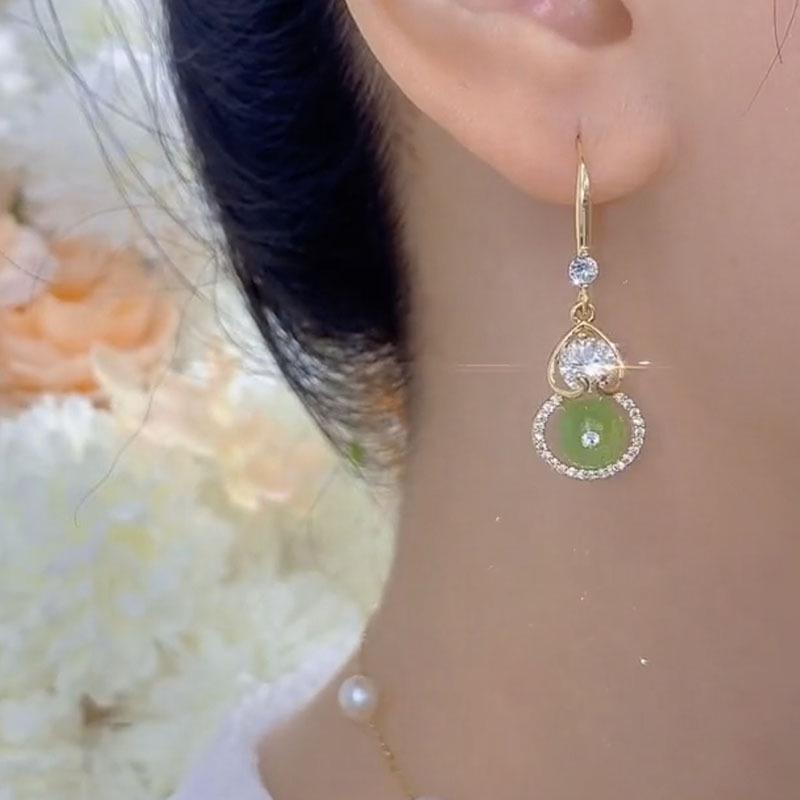 2024 Stylish Chinese Gourd Earrings: Elegant, Unique, Luxury Ear Hooks