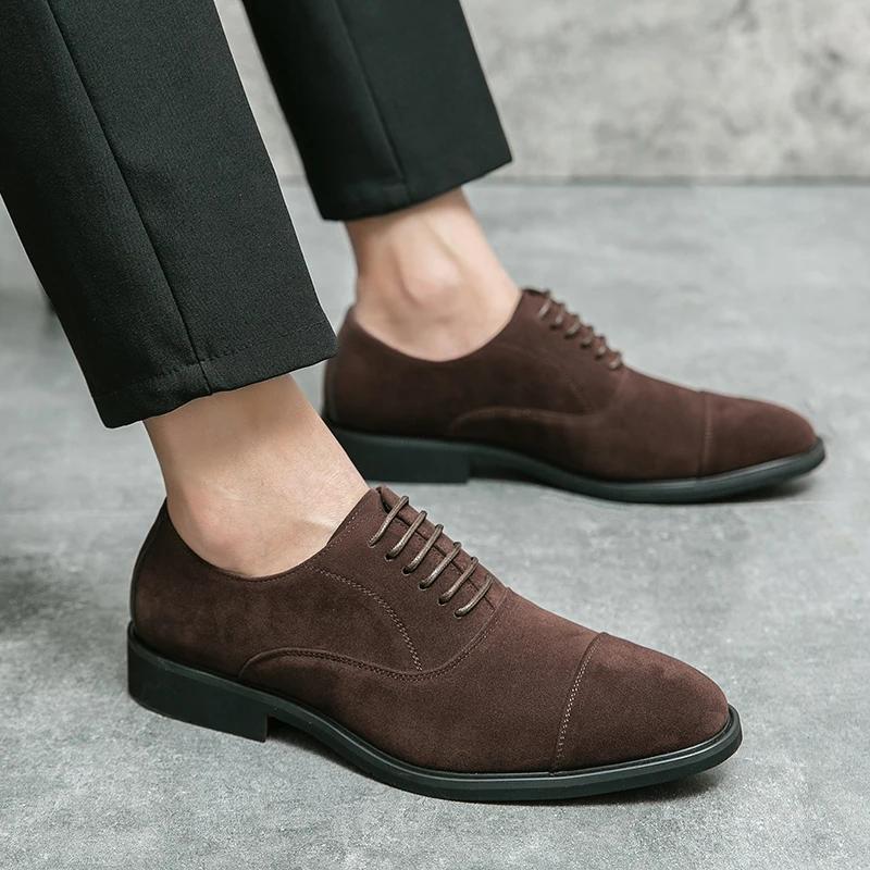 Fashion 2025New Male Lace-Up Pointed Toe Oxfords Shoes Casual Leather Flat Designer Club Shoes Classic Comfy Wedding Dress Business Shoe