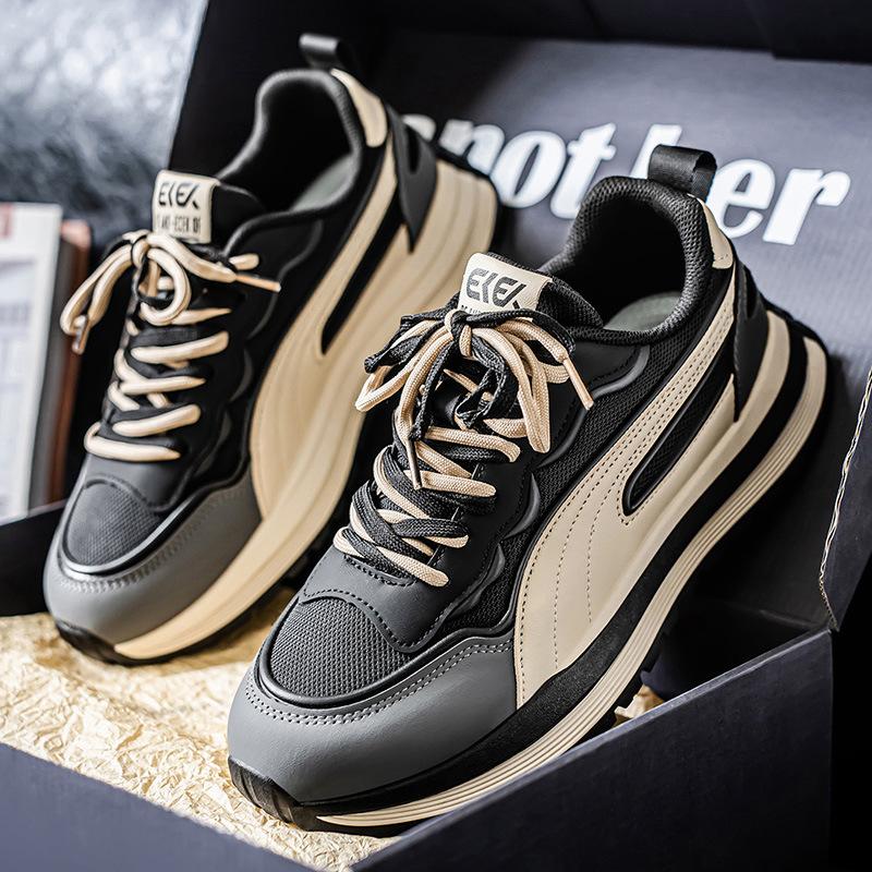 Sommer neue atmungsaktive Netz-Freizeitsport schuhe für Teenager bequeme Papa-Schuhe