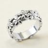 The best-selling new engagement ring is made of luxurious high-end stainless steel, suitable for both men and women, a couple's ring that never fades