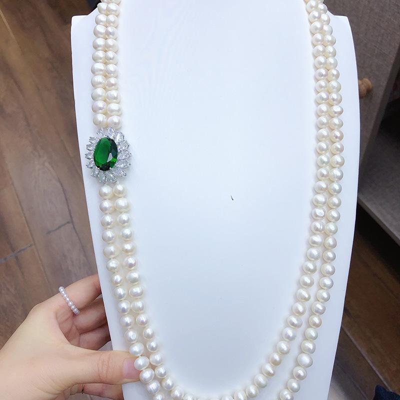 Elegant Women's Multi-layer Freshwater Pearl Choker Necklace, 8-9mm Pearls, Noble Temperament Fashion.