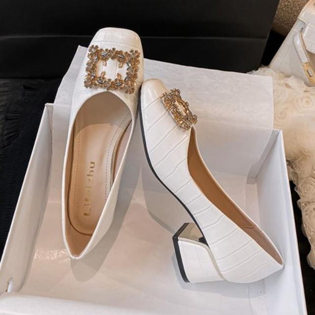 Mărimi mari 35 -43 Pantofi cu toc mediu pentru femei, cu vârf pătrat, pantofi de piele pentru doamne de birou, lanț metalic auriu mare, tălpi moi, pantofi slip-on