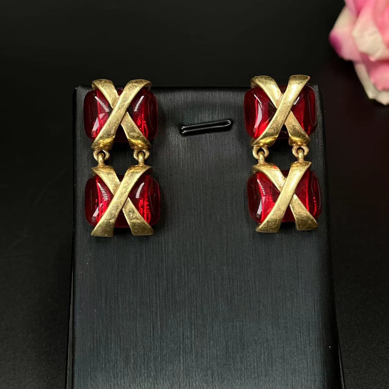 

Vintage Antique Earrings With Gold Plated Red Square Glass Grandmother s Retro Jewelry Light Luxury Labeled
