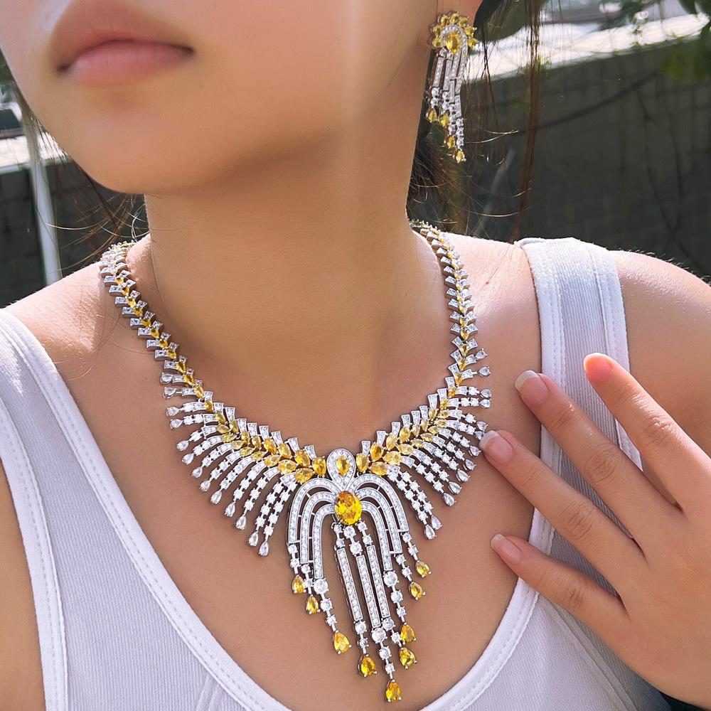 Heavy Industry Super Flash High-End Luxury Tassel Zircon Jewelry Set Dinner Dress Bridal Accessories Necklace Earrings Set Chain