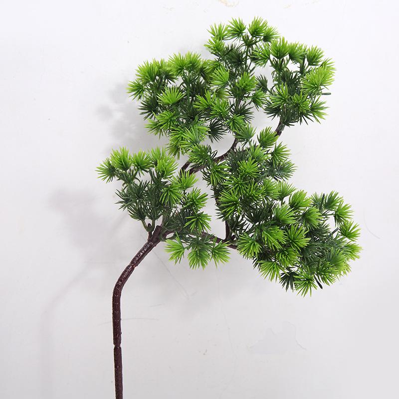 Ramură Artificială de Pin cu Frunze de Arțar și Accente de Chiparos
