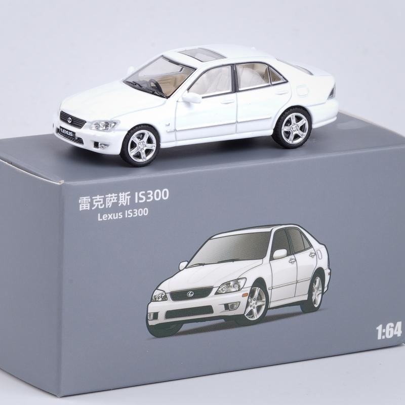 1/64 Lexus IS300 Sedan Miniature Model JKM 1:64 Premium Toy Car Vehicle Free Wheels Diecast Zinc Alloy Metal Collection Gift Boy