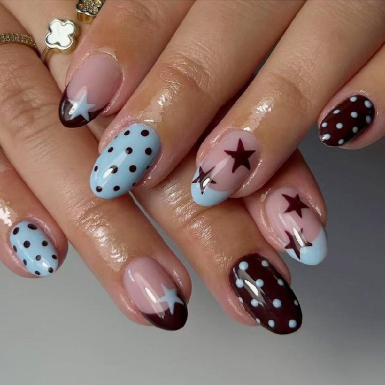 

24Pieces Press On Nail Polkas Dot Blue Star Pattern Friendly ABS Artificial Nail French Tips For Daily Use 1