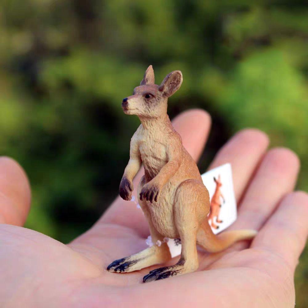 Statue Kangaroo Action Figures PVC Simulated Wild Kangaroo Figurines  Children Gifts